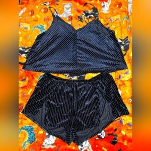 🦇Black Thorn LA Velvet Shadowplay Goth PJ Set